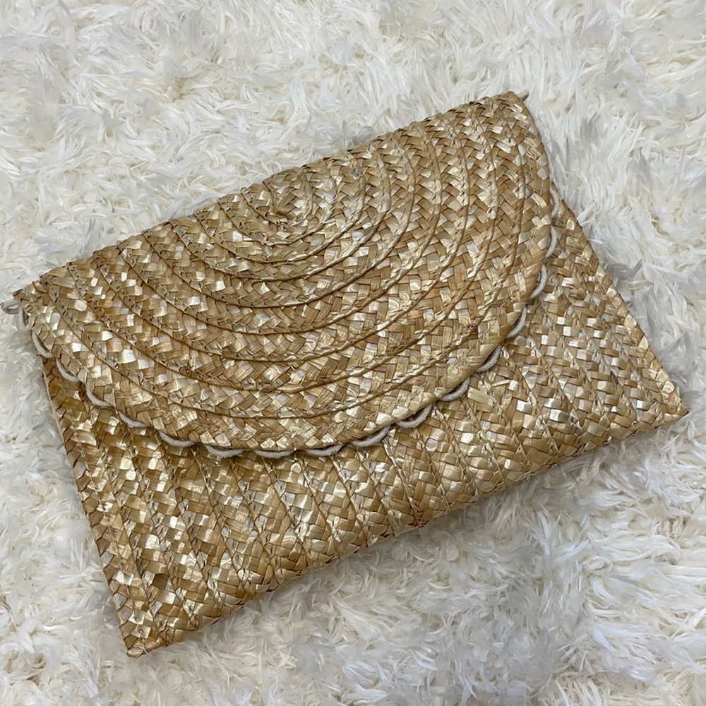 Straw Clutch
